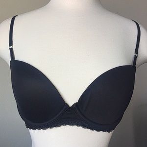 Victoria Secret Demi T-shirt Bra